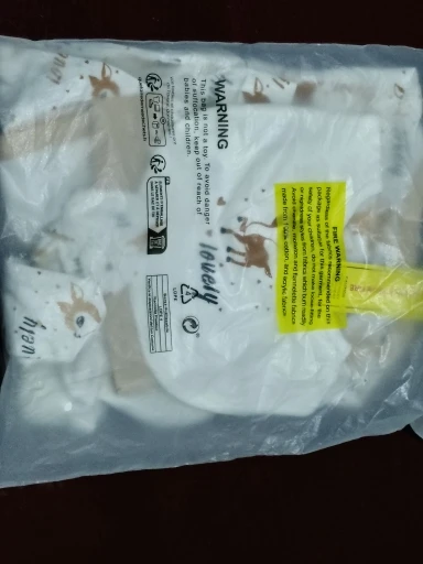 4-Piece Baby Girl Open-Stitch Long-Sleeve Jumpsuit Set—Cartoon Deer Warmth photo review