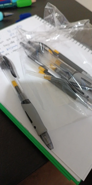 Juego de bolígrafos de Gel retráctiles, bolígrafo de tinta negra/roja/azul para recambios de escritura, accesorios de oficina, suministros escolares, papelería, 13/30 Uds. photo review