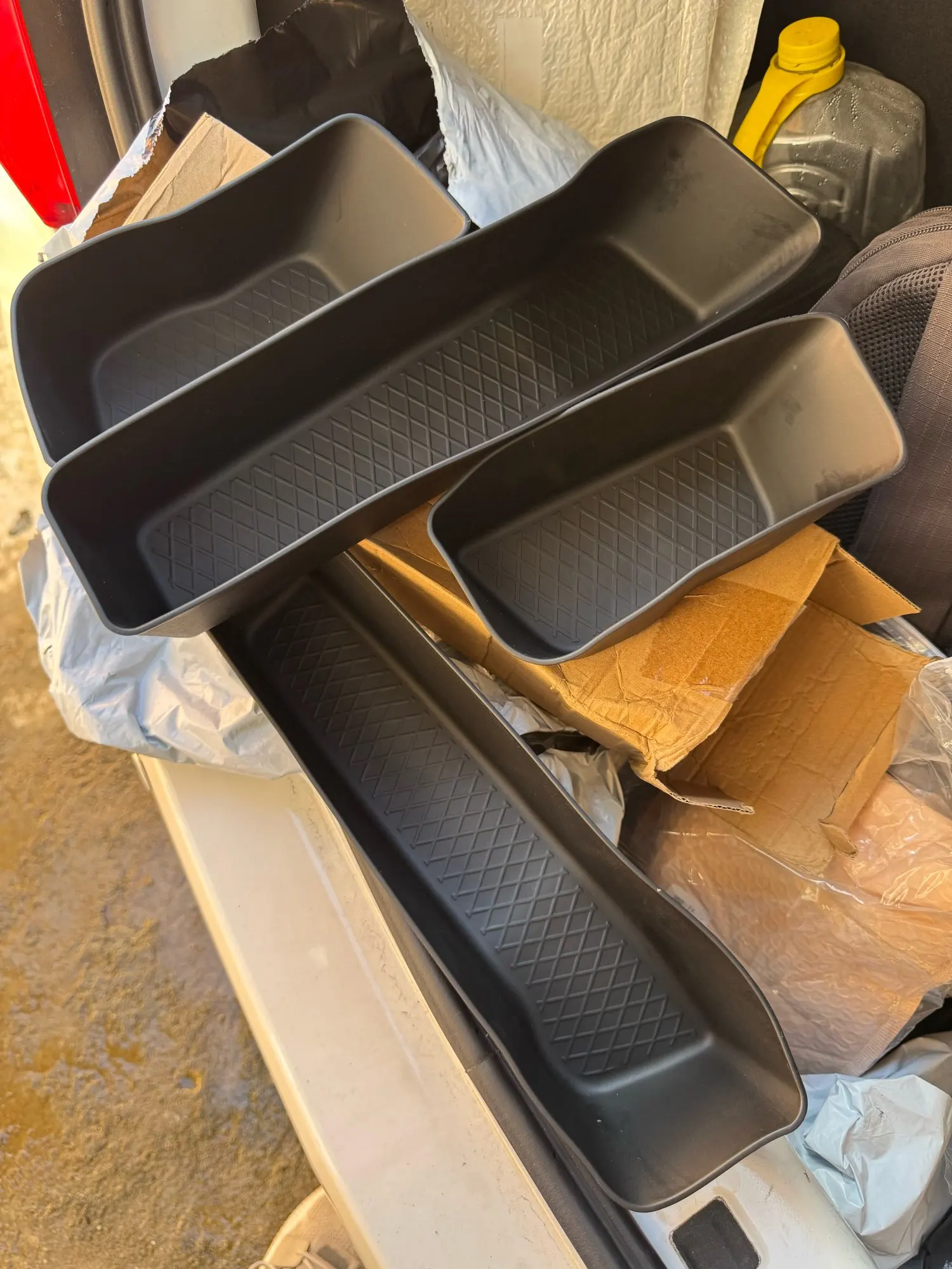 Central Control Lower Storage Box Console Armrest Storage Box Cup Holder for BYD Yuan UP