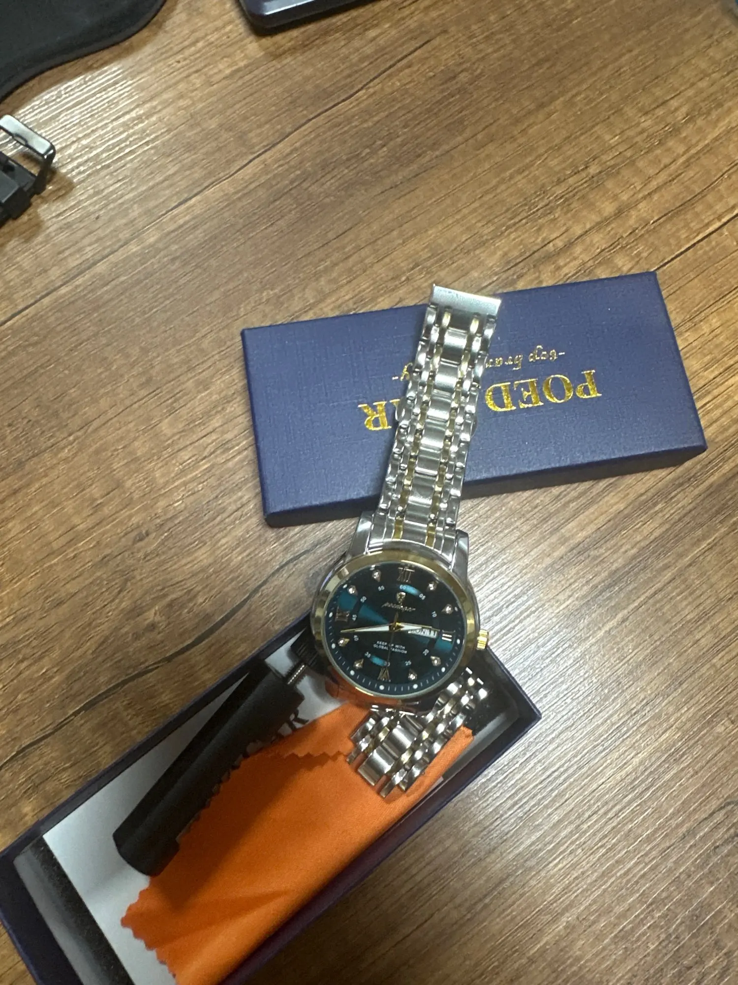 POEDAGAR Luxury Watch for Men photo review