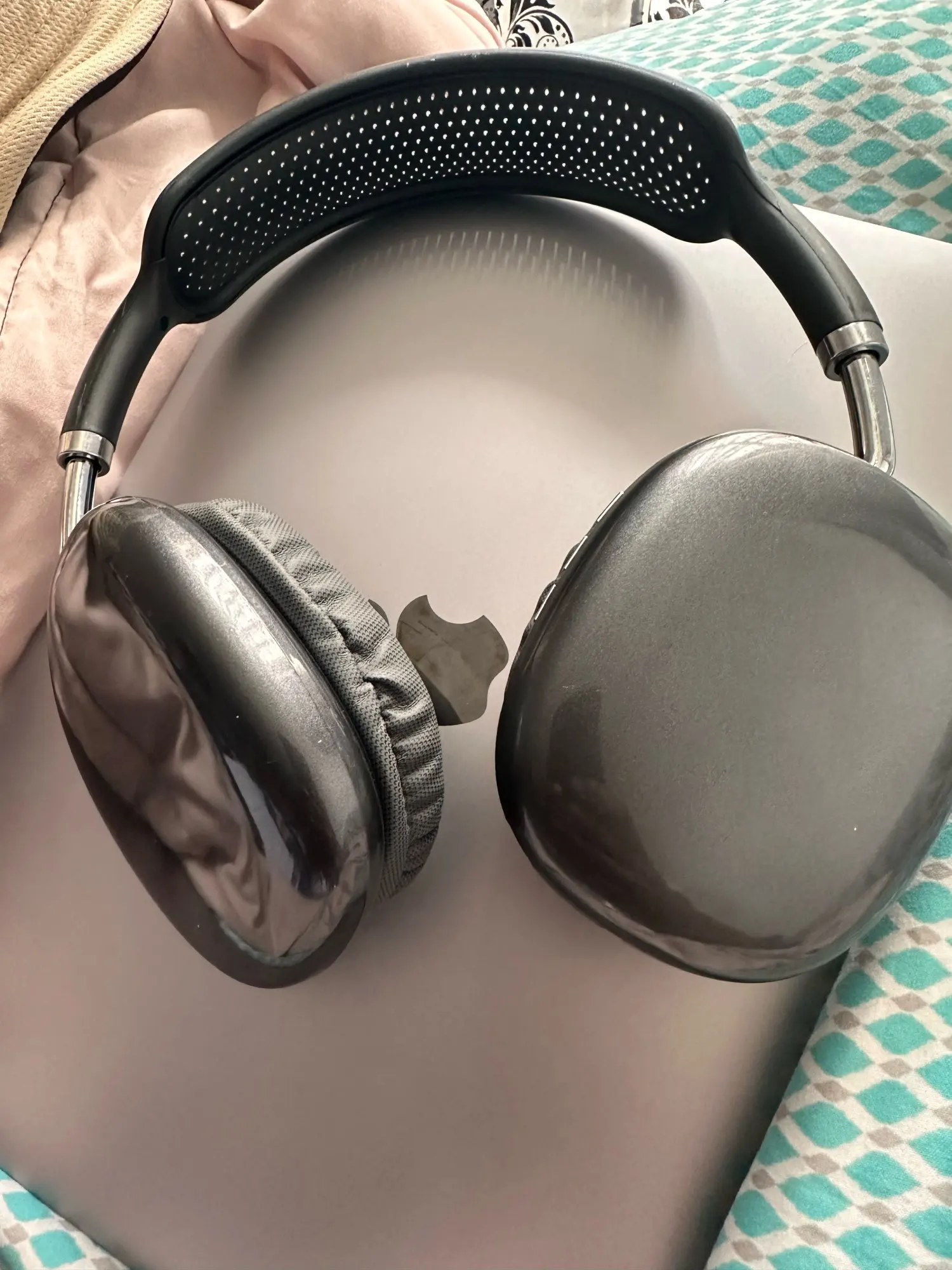 P9 Wireless Bluetooth Headphones With Mic Noise Cancelling