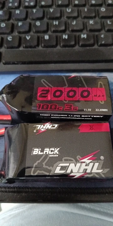 2pcs CNHL Lipo Battery 3S 4S 6S 2000mAh 11.1V 14.8V 22.2V 100C With XT60 Plug For RC Airplane Helicopter Quadcopter FPV Drone photo review