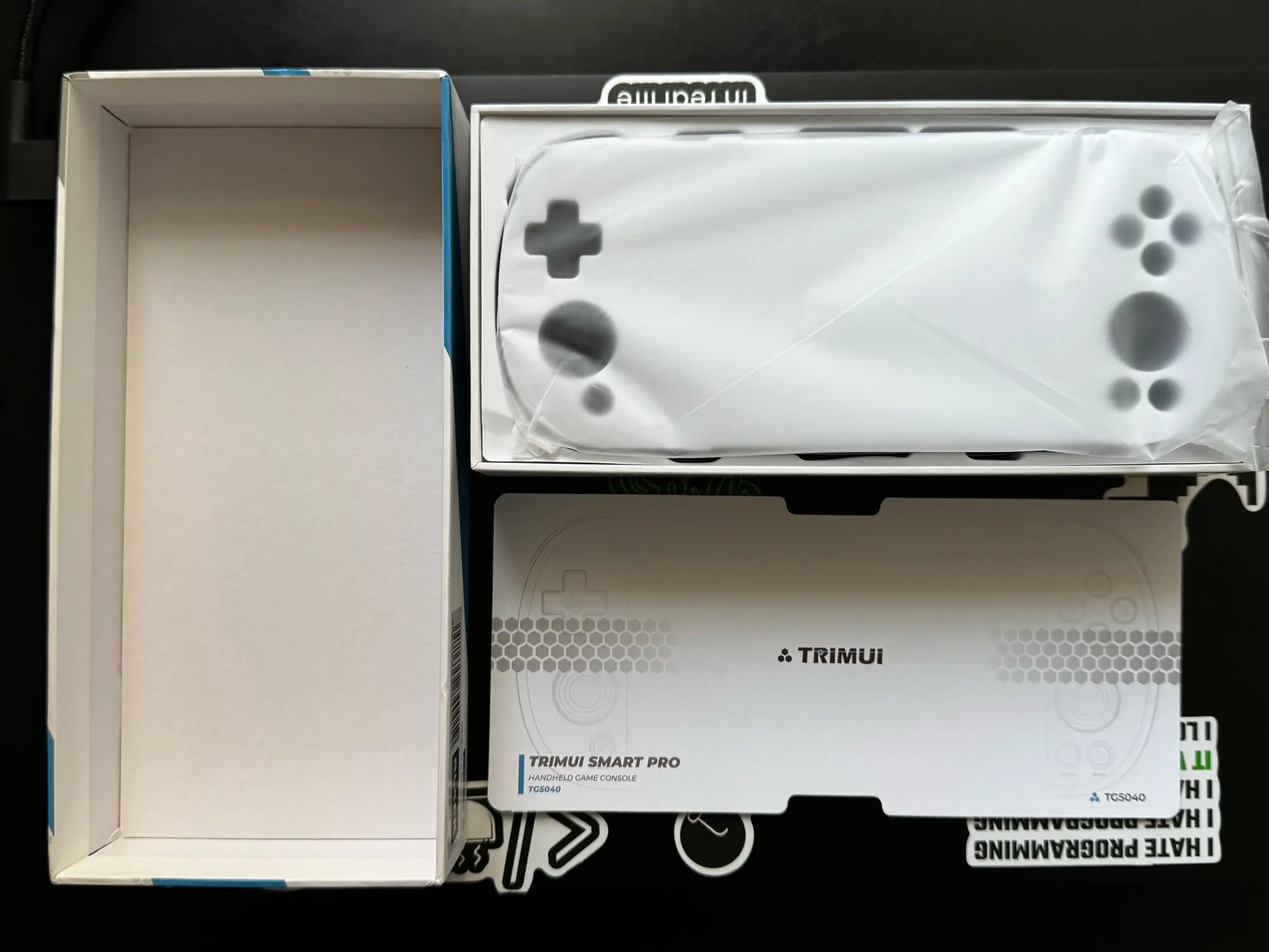 Retroid Pocket 5 Handheld Game Console photo review