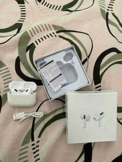 Fone De Ouvido Bluetooth Sem Fio Com Microfone Esportivo TWS Branco photo review