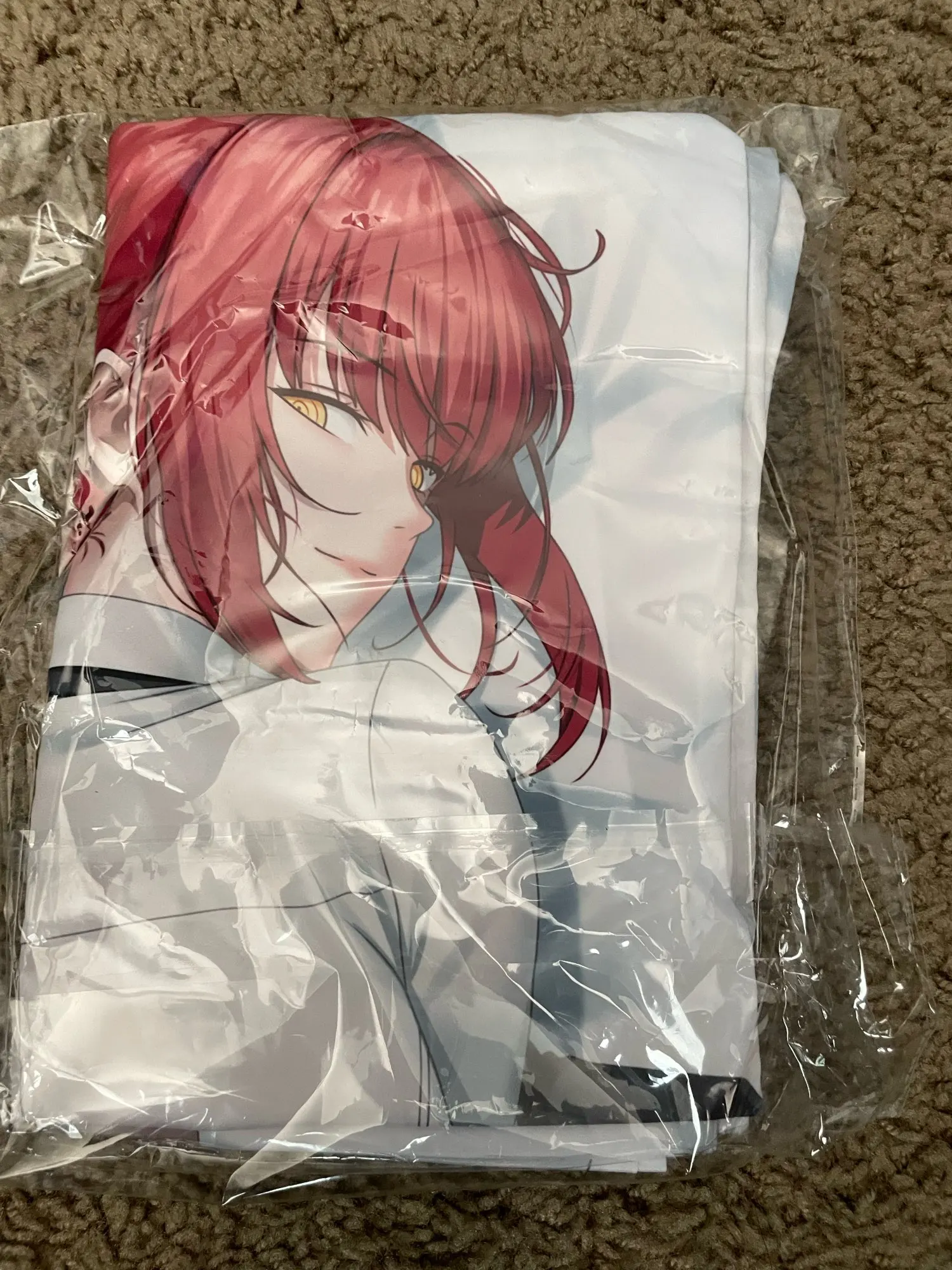 Makima / Chainsaw Man / Body Pillow Cover photo review