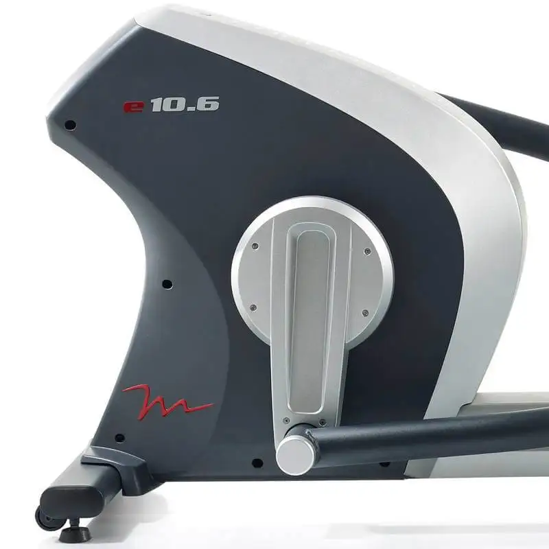 Рисунок 4 - Эллиптический тренажер Freemotion e10