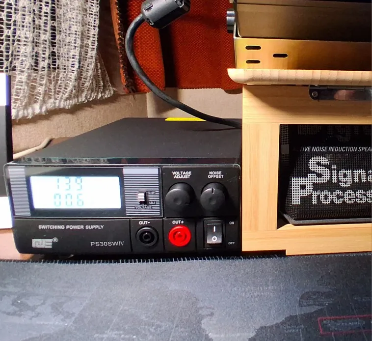 QJE PS30SWIV Power Supply 13.8V 30A Adjustable Linear Power Supply Stable DC Communication Switching Power Supply Automotive photo review