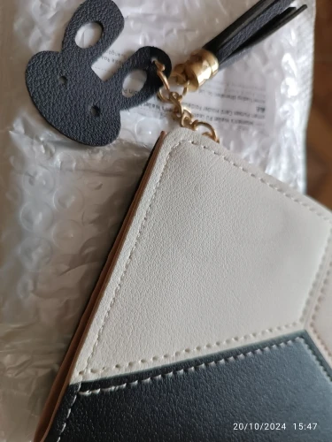 Women's PU Leather Wallet photo review