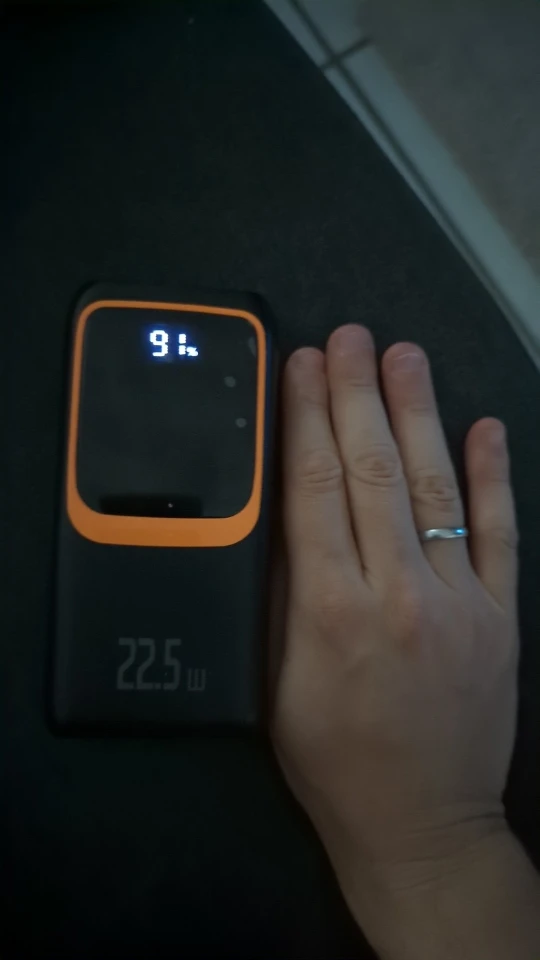 QOOVI Power Bank 20000mAh External Large Battery Capacity PD 22.5W Fast Charging Portable Charger Powerbank photo review