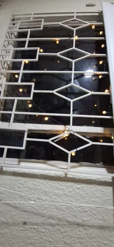 Guirnaldas de luces alimentadas por energía Solar para exteriores, 60 luces de globo de cristal impermeables con 8 modos de luz de jardín para decoración de árboles de fiestas en Patio photo review
