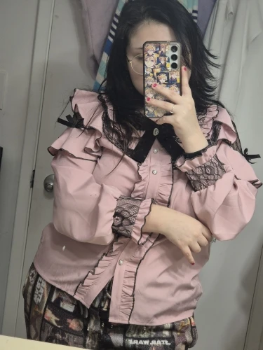 Long Sleeve Blouse – Jirai Kei Aesthetic photo review
