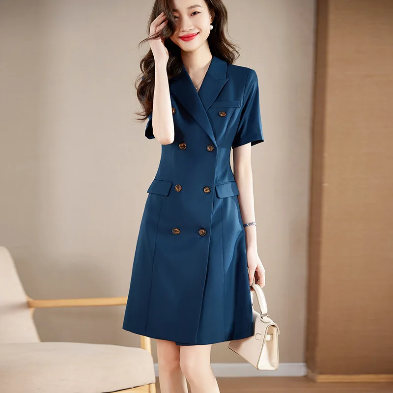 

Женское платье с коротким рукавом, высокой талией и запахом