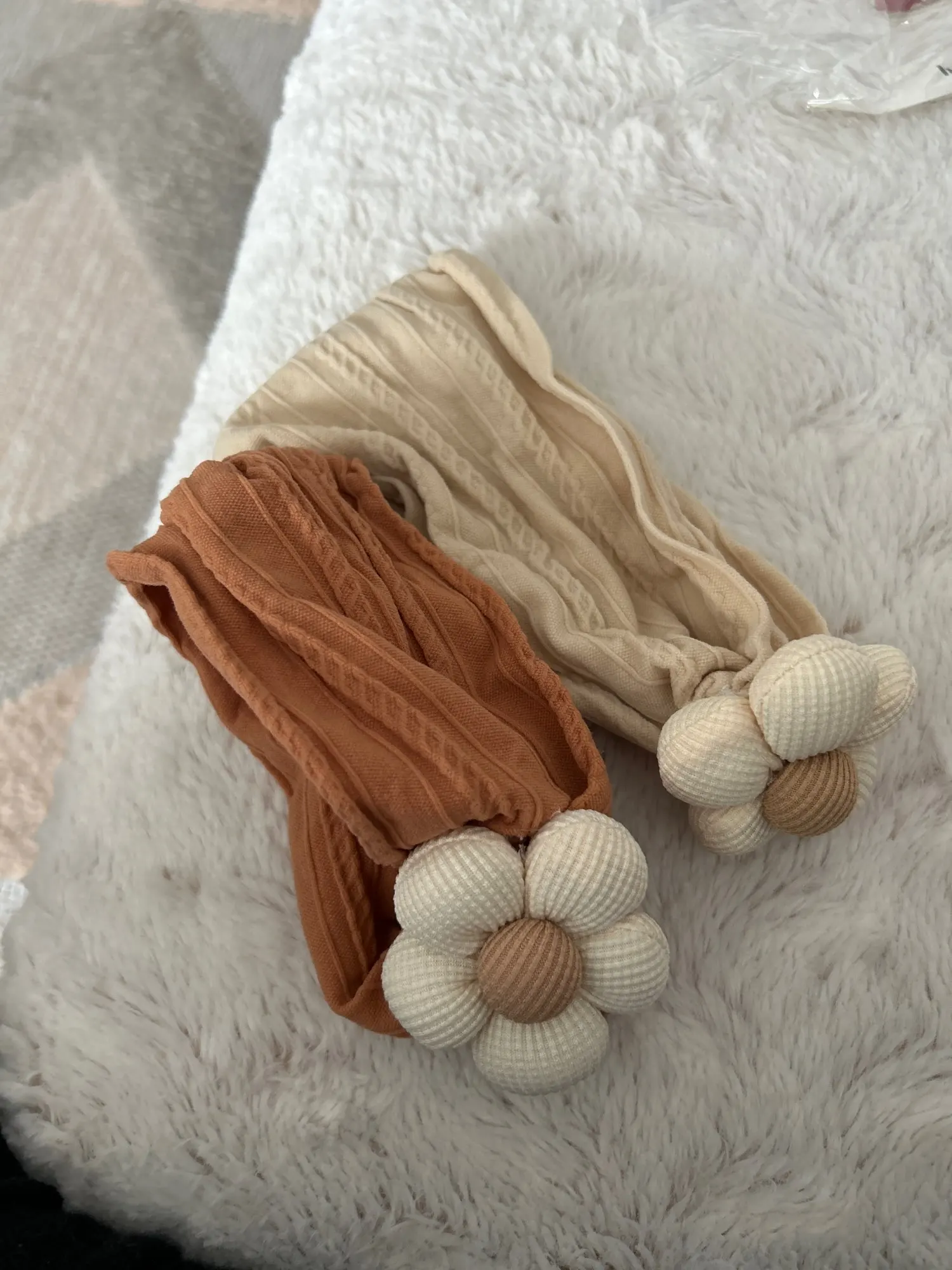 Cute Floral Nylon Baby Headband photo review