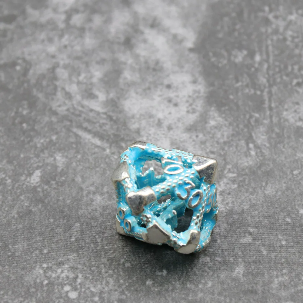 1PC Random Color Bulk Metal Dice DND D4 D6 D8 D10 D% D12 D20 Polyhedral Dice for D&D Pathfinder RPG Board Games