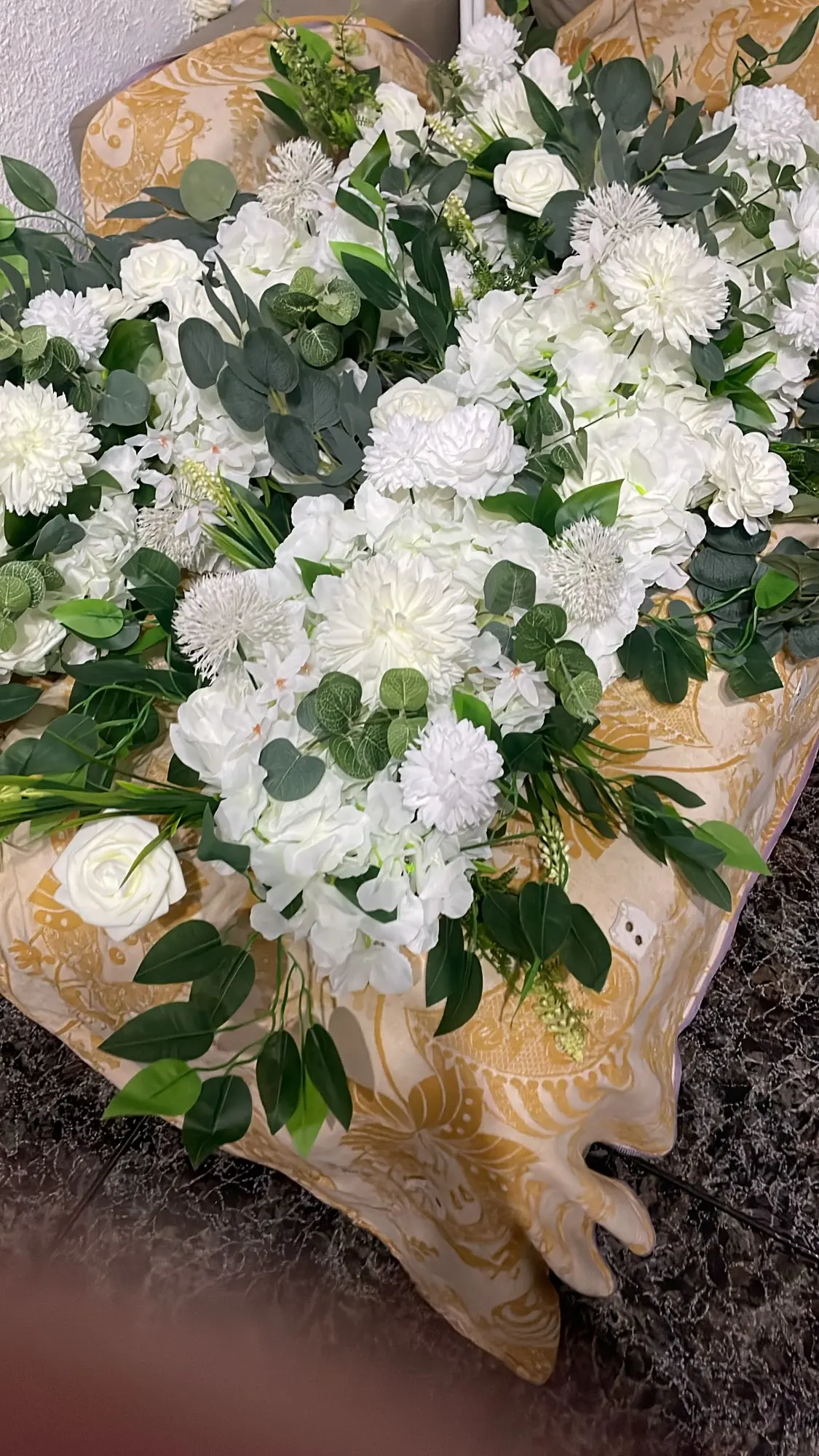 Fila de flores artificiales de lujo, centro de mesa de boda, Fondo de flores, arcos de pared, decoración Floral de escenario de fiesta, Rosa Blanca, 100cm photo review