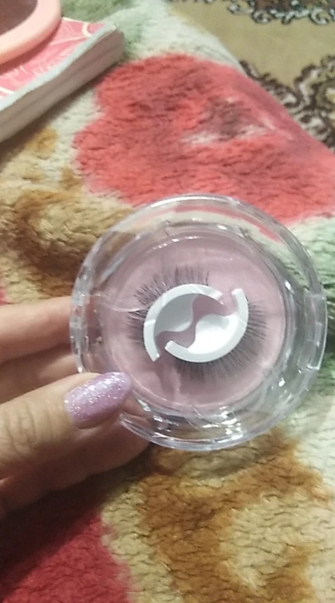 GlazyLash Reusable Adhesive Eyelashes