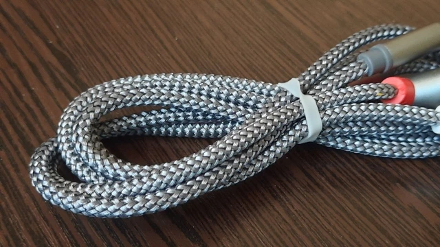 90° Angle RCA Audio Stereo Cable Jack 3.5mm to 2RCA Cable Splitter