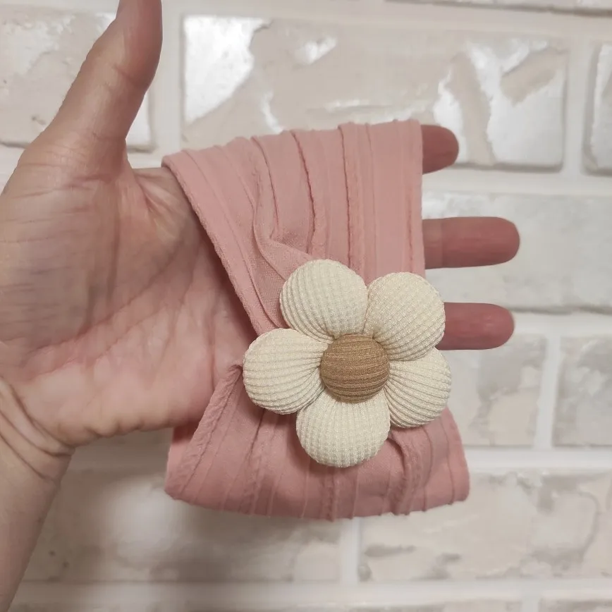 Cute Floral Nylon Baby Headband photo review