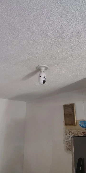 4G WiFi IP Camera E27 Bulb Cam 3MP Wireless Baby Monitor AI Tracking Security Video Surveillance Pet Cam SmartLife Indoor photo review