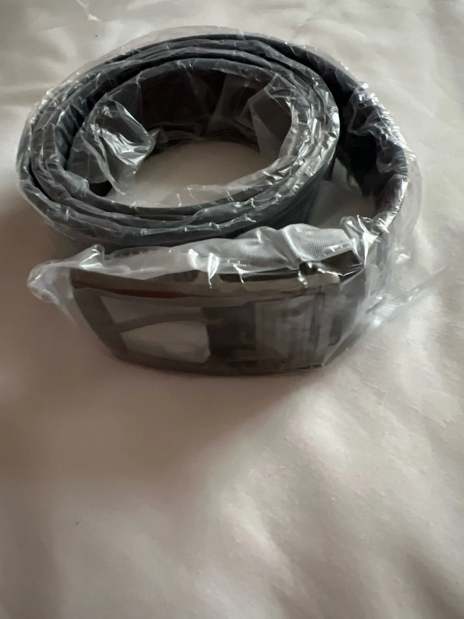 MIDNIGHT SOVEREIGN™ – Black Buckle Genuine Leather Belt photo review