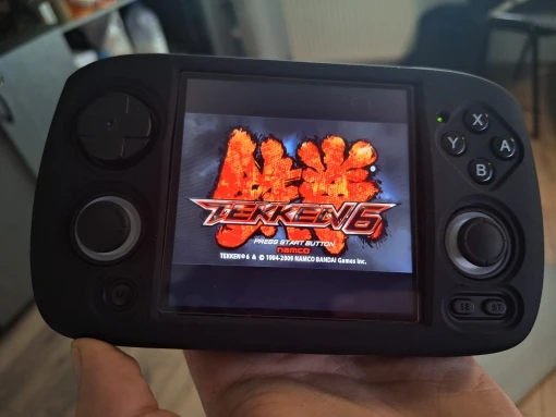 ANBERNIC RG CubeXX photo review