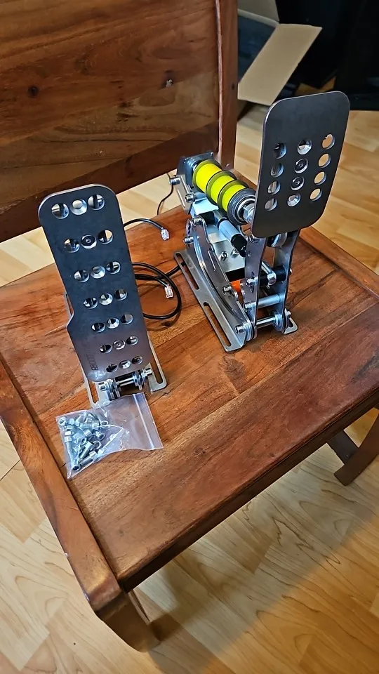 SIMJACK 究極のペダル Sim レーシング ペダル PC レーシング