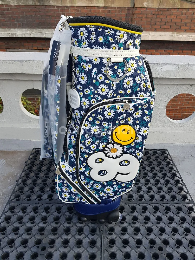 

Pouch Korean Style Unisex Standard PU Material Ultralight Convenient Wheel Golf Bag High Quality Leather and Fabric Caddy Bag