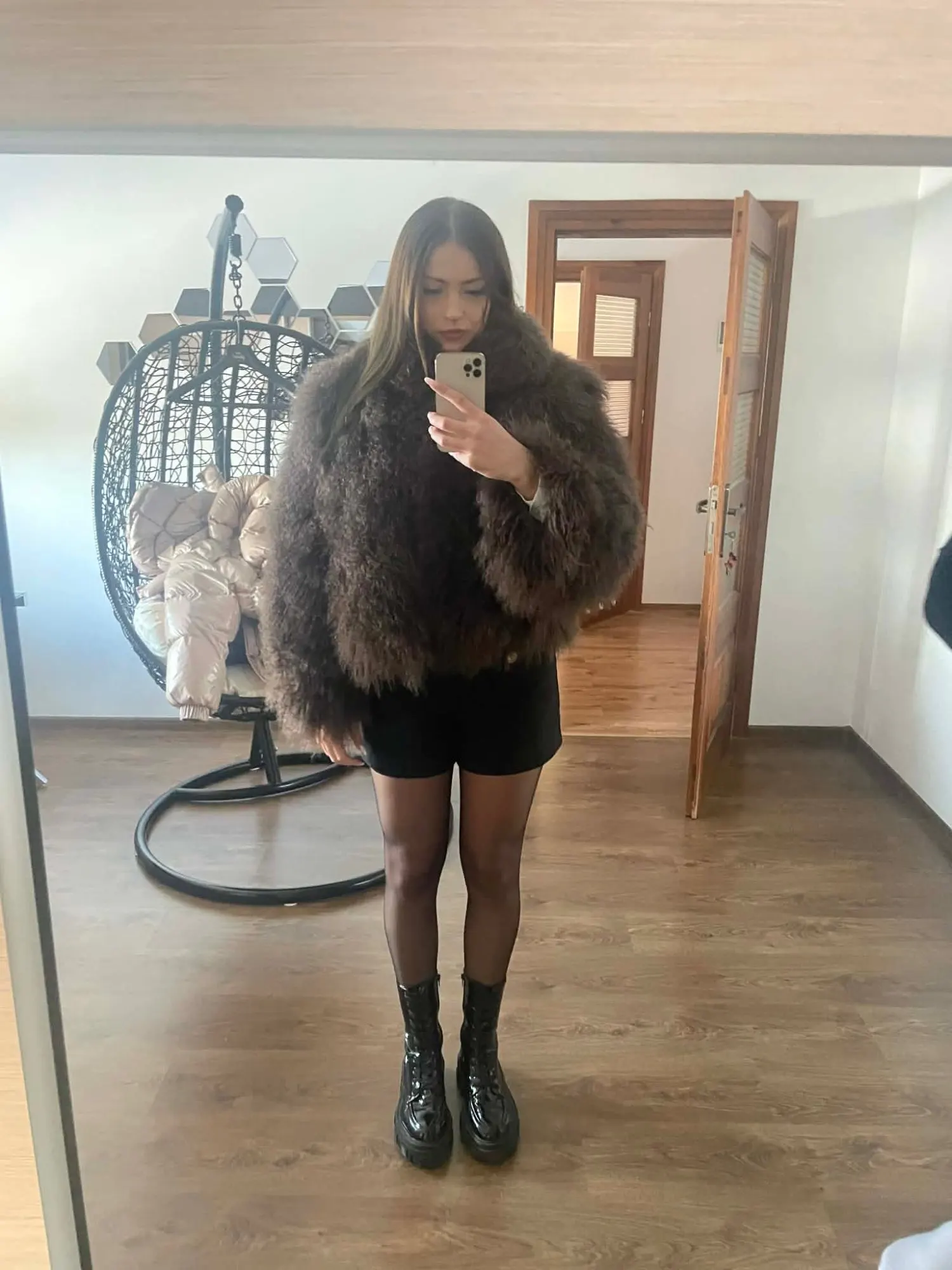 New Arrival Real Mongolian Sheep Fur Jacket for Women – Stand-Up Collar Winter Coat, Fashion Fluffy Outerwear, Plus Size photo review