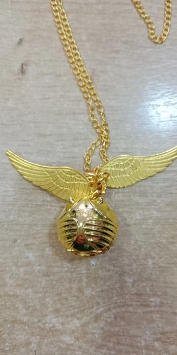 Montre collier vif d’or - Pendentif à gousset vintage doré