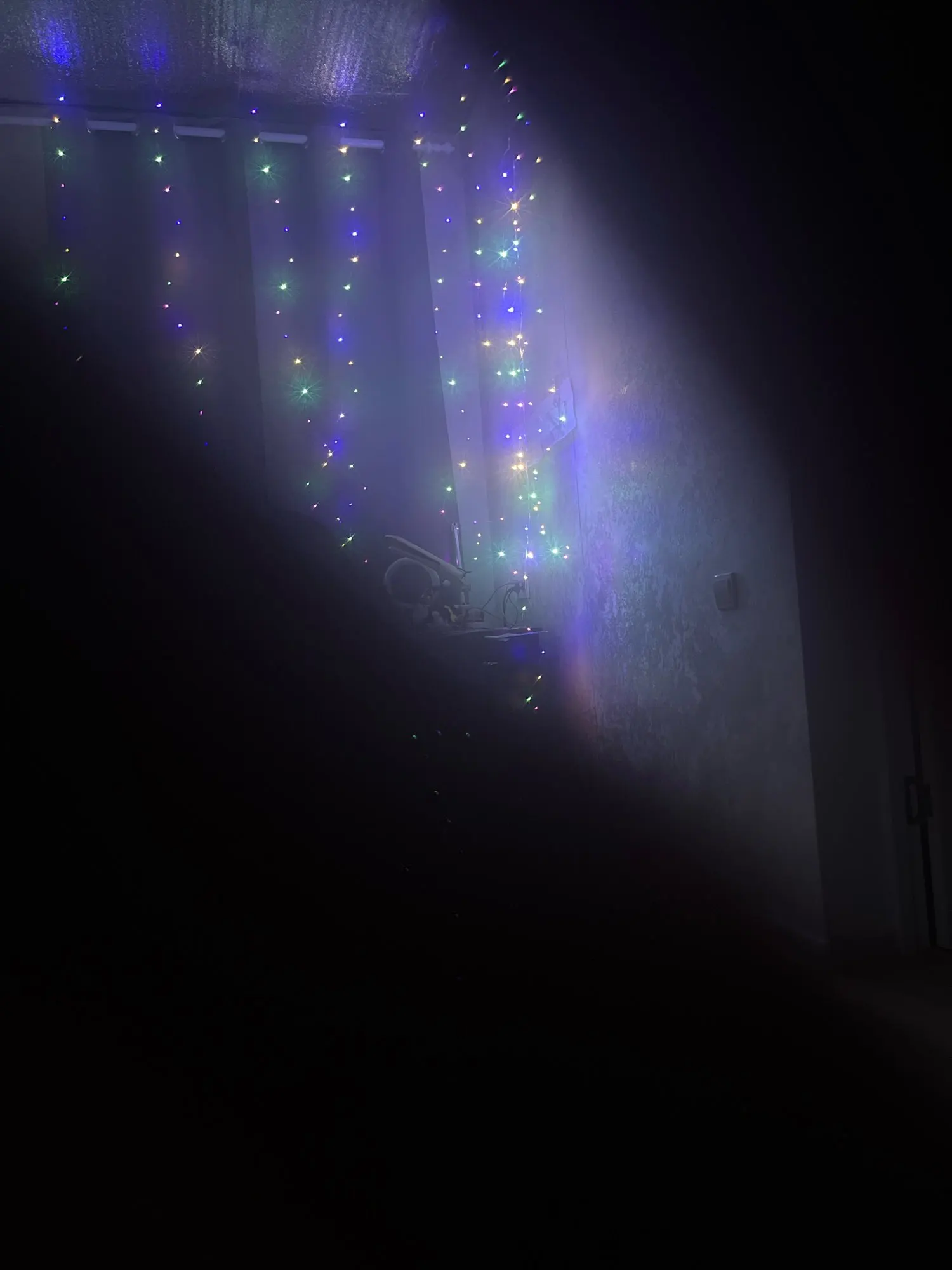 Luxury Crystal White Zircon Stud Earrings photo review