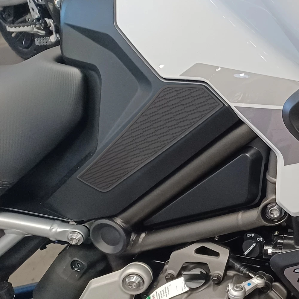 ũ ׸ Tiger1200 Rally Explorer 1200 ,  ũ е  е ׸, Ÿ̰ 2022 GT ͽ÷η ׼