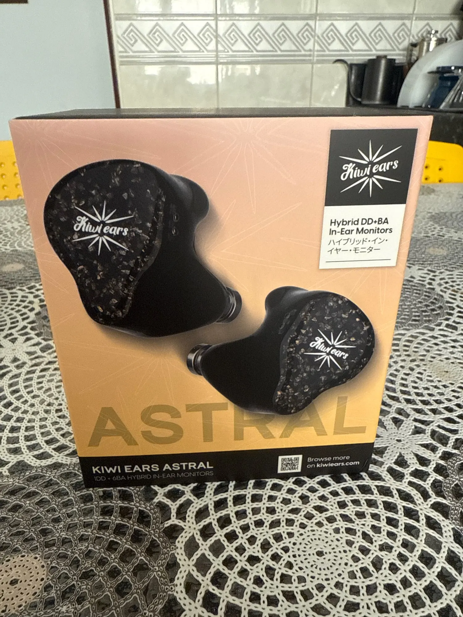 Kiwi Ears Astral 1DD+6BA Hybrid IEM Earphone Professional