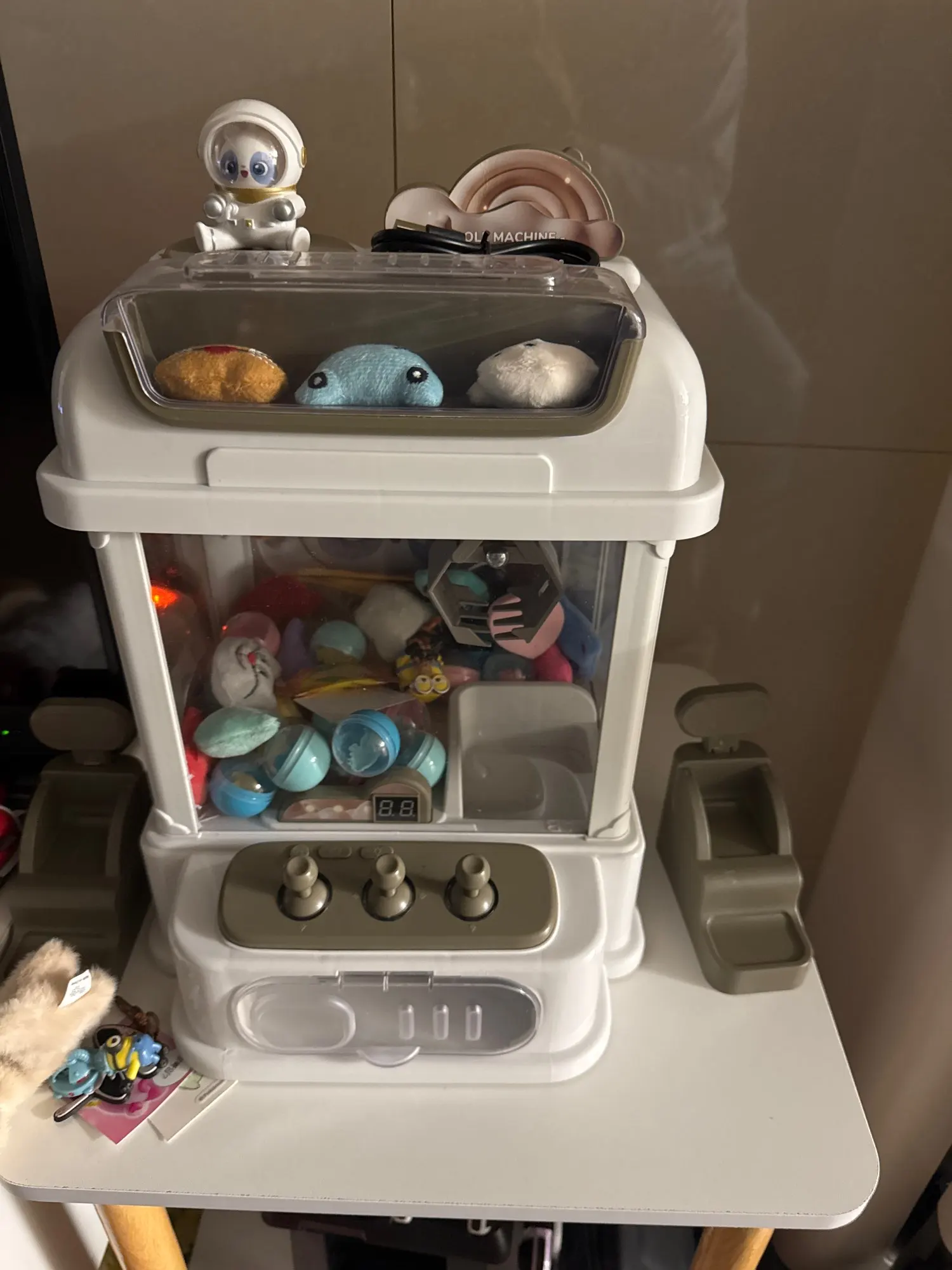 Mini Claw Catch Toy Crane Machine photo review