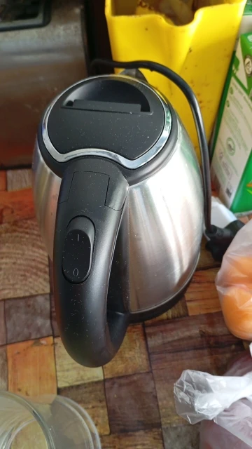 Portable Electric Kettle – 2L Travel Stainless Steel Water Boiler photo review