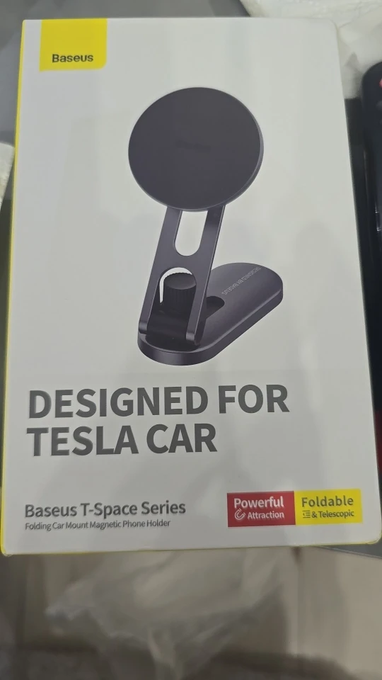 Teslahubs™ 6D Magnetic Phone Holder  customer photo