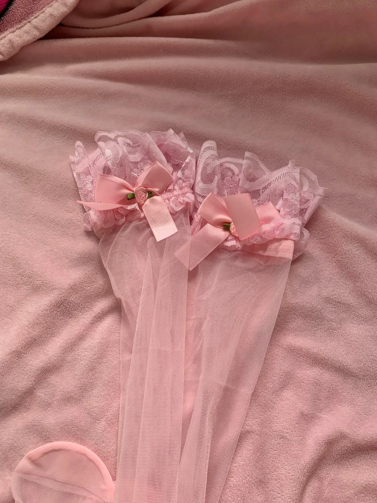 Bowknot Thigh Highs - Soft Girl Aesthetic photo review