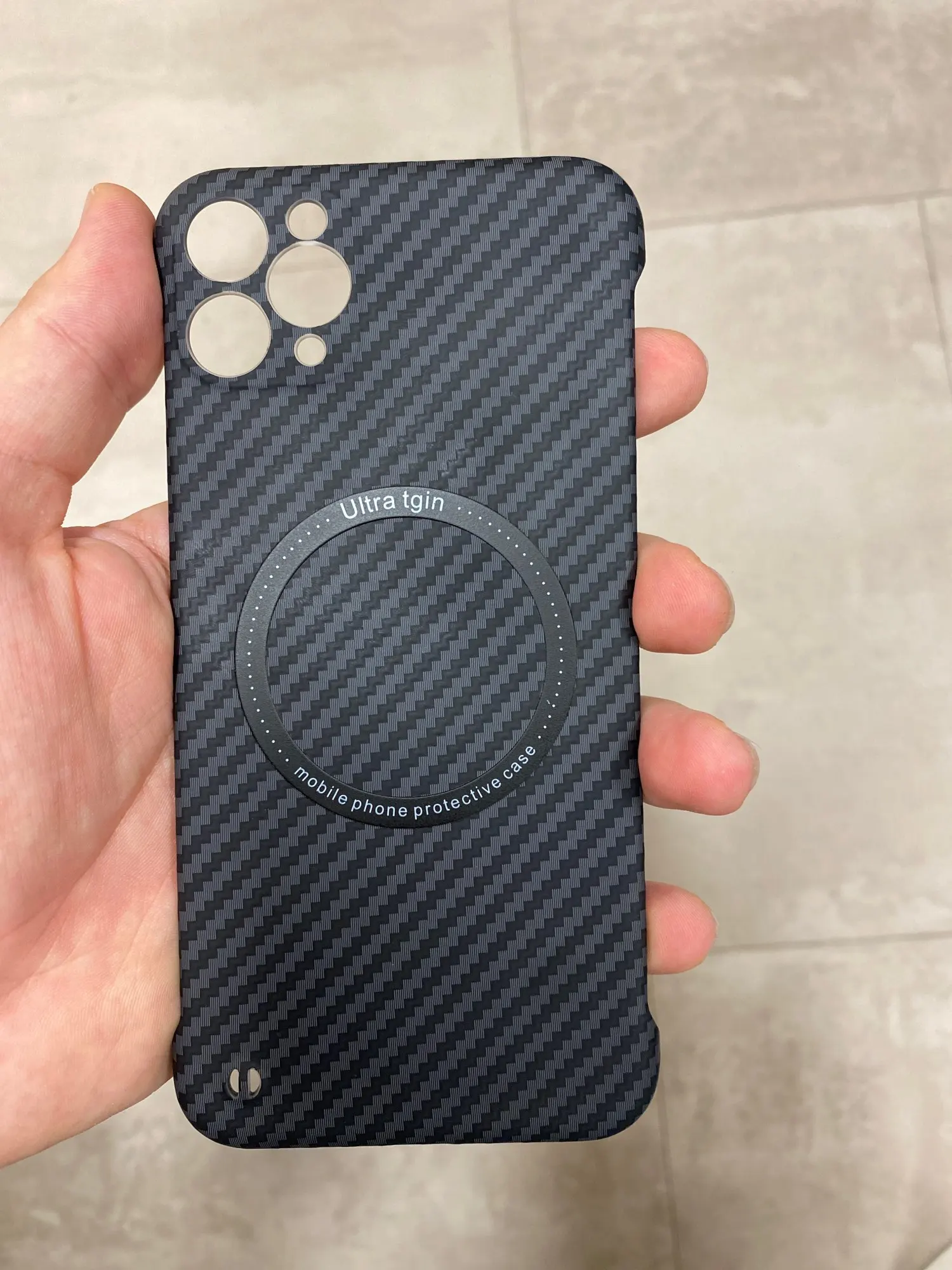 ThinCarbon Case