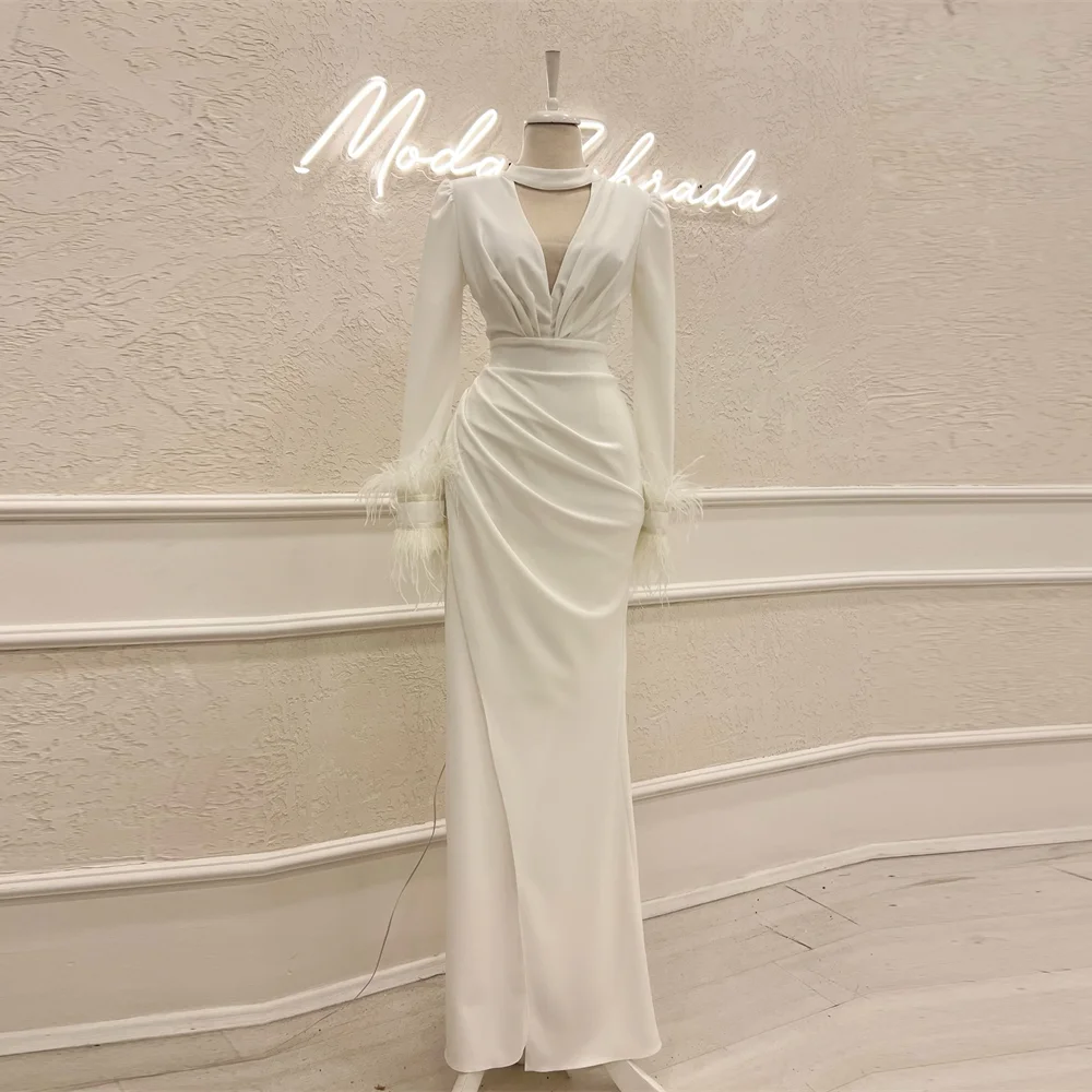 

15837 # элегантные плиссированные атласные вечерние платья с длинными рукавами с высоким Боковым Разрезом и перьями для женщин Свадебное официальное платье с юбкой-годе