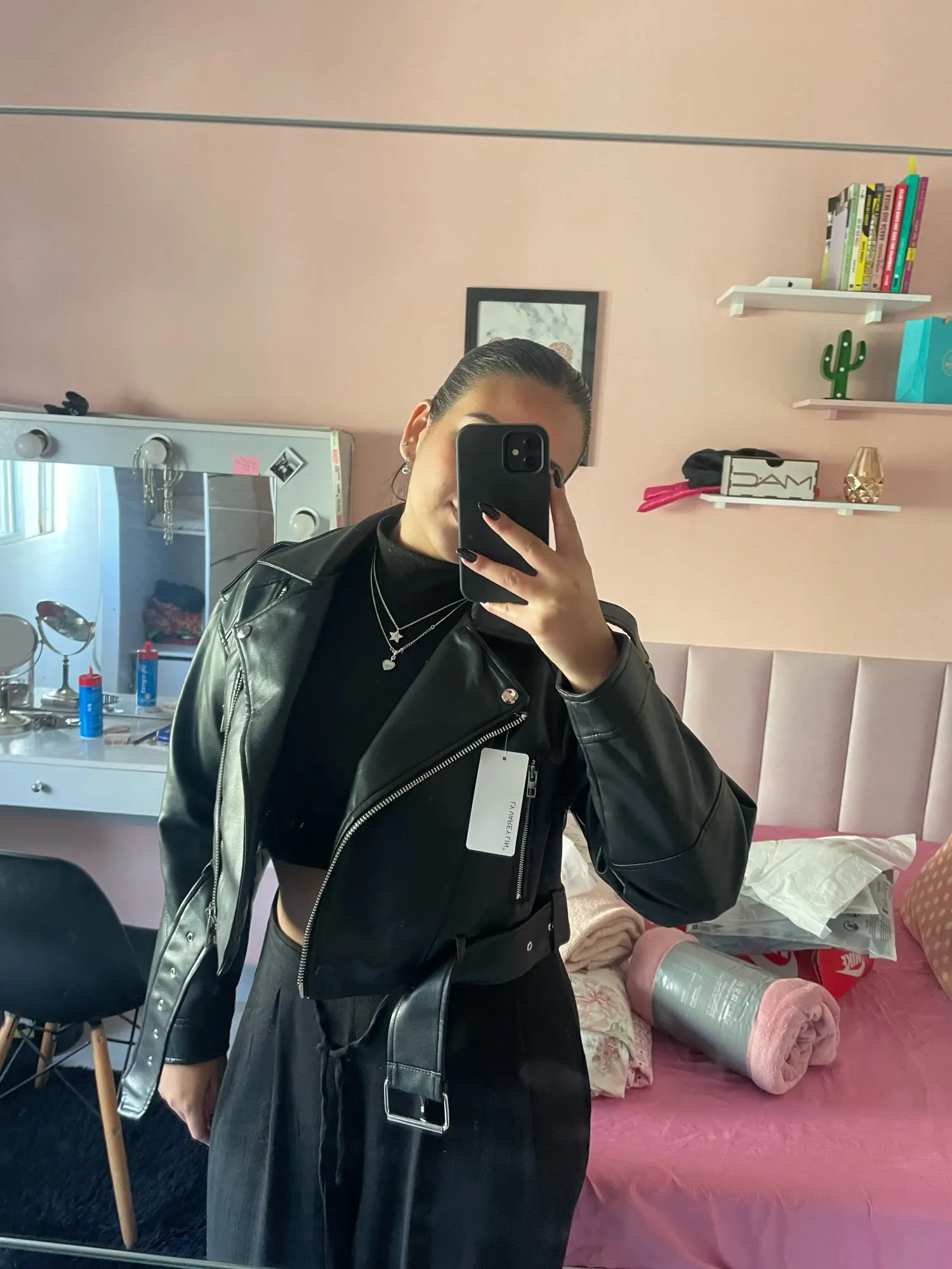 Ailegogo Faux Leather Short Jacket photo review