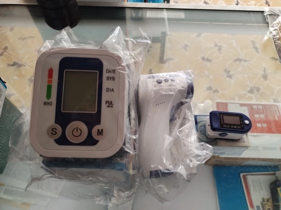 New Portable Digital Upper Arm Blood Pressure Monitor photo review