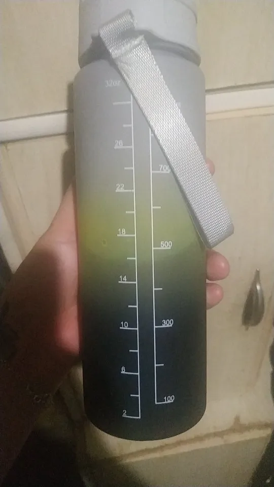 Garrafa De Água Squeeze 900ml com adesivo - Neverdie Store photo review