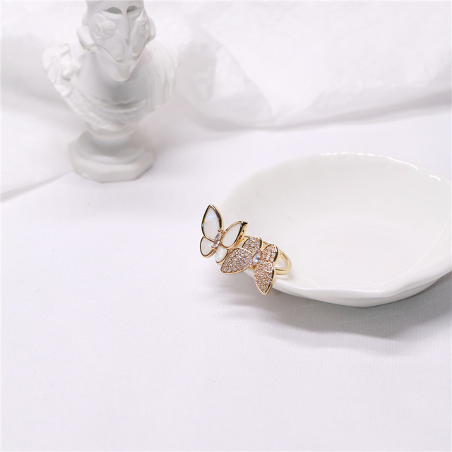 Silver Color Dancing Moving Butterfly Rings Dainty Insect Minimalist Rings For Women French Jewlery 2022 Trend Anillos