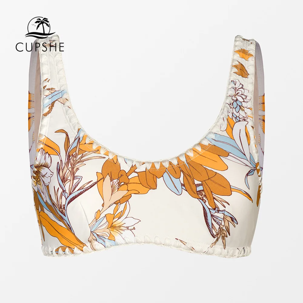 CUPSHE Scalloped Scoop Neck Bikini Top Only For Women Sexy Removable