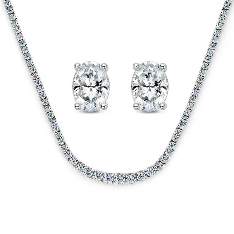 elegant moissanite necklace