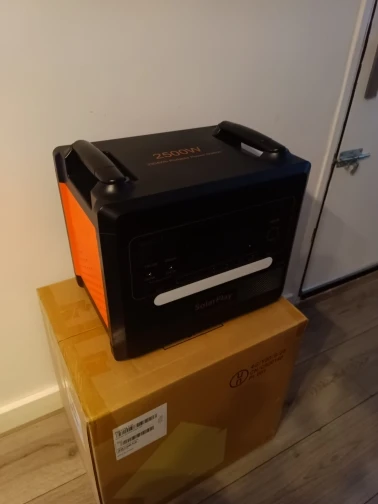 SOLARPLAY Q2501 Q2402M Portable Power Station 2160WH 2304WH LiFePO4 Battery with 2400W/2500W (4800W Peak) Solar Generator photo review