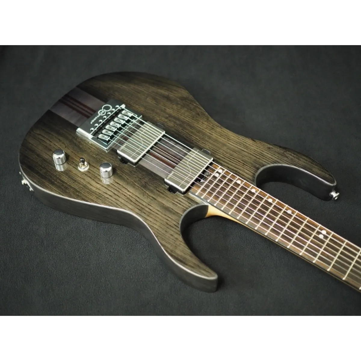 

Новинка, 7-струнная электрическая гитара STOKES Baritone EverTune