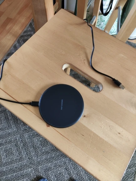 Hyper Charge Pad, Fast Wireless Charging Stand for iPhone, Samsung, Xiaomi & More photo review