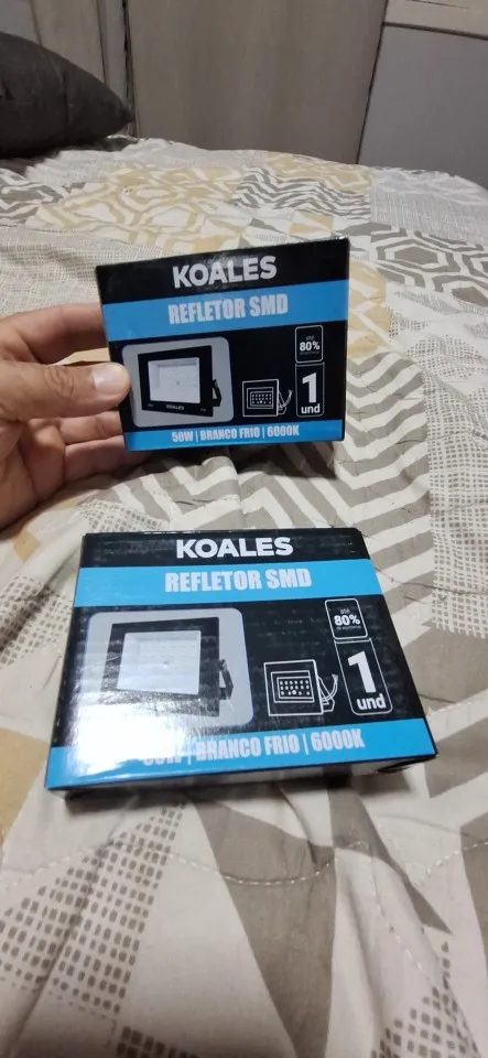 Kit 2 Refletor Led 50w Holofote Bivolt Prova Dágua Ip66 Cor De Luz Branco Frio photo review