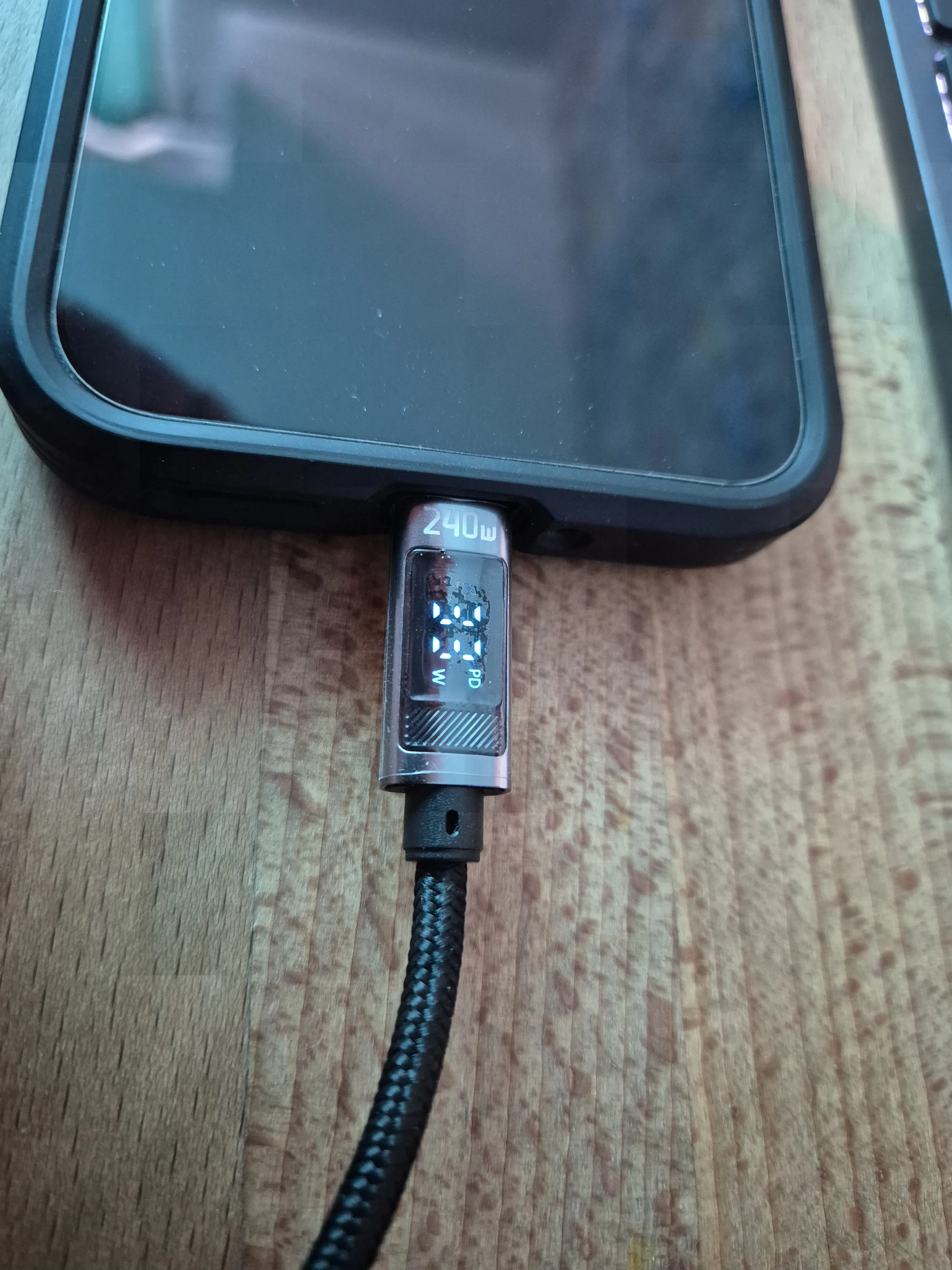 Essager 240W USB Type C To USB C Cable 100W PD 3.1 Fast Charging Charger Wire For iPhone 15 Pro max Macbook Pro Xiaomi Samsung photo review