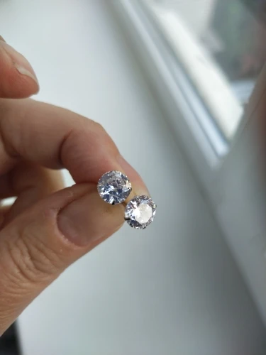 LeKani 925 Sterling Silver Crystal Stud Earrings photo review